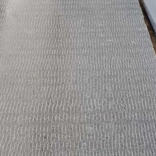 沧州 芝麻灰花岗岩斧剁面，刀斩面