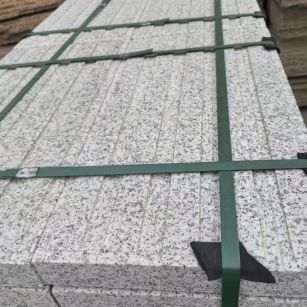 沧州 白麻花岗岩直行盲道石，盲条，地铺石