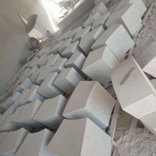 沧州 白麻花岗岩异形坐凳