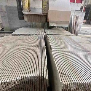 沧州 车间生产日常，黄金麻白麻花岗岩