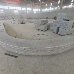 沧州 芝麻白异形坐凳，自然面光面弧形加工