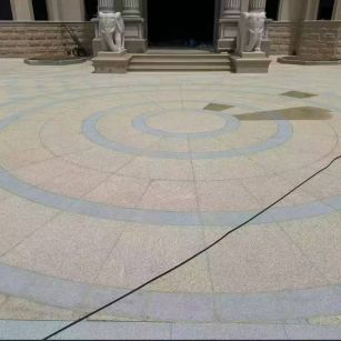 沧州 黄金麻芝麻灰花岗岩石材地铺拼接效果