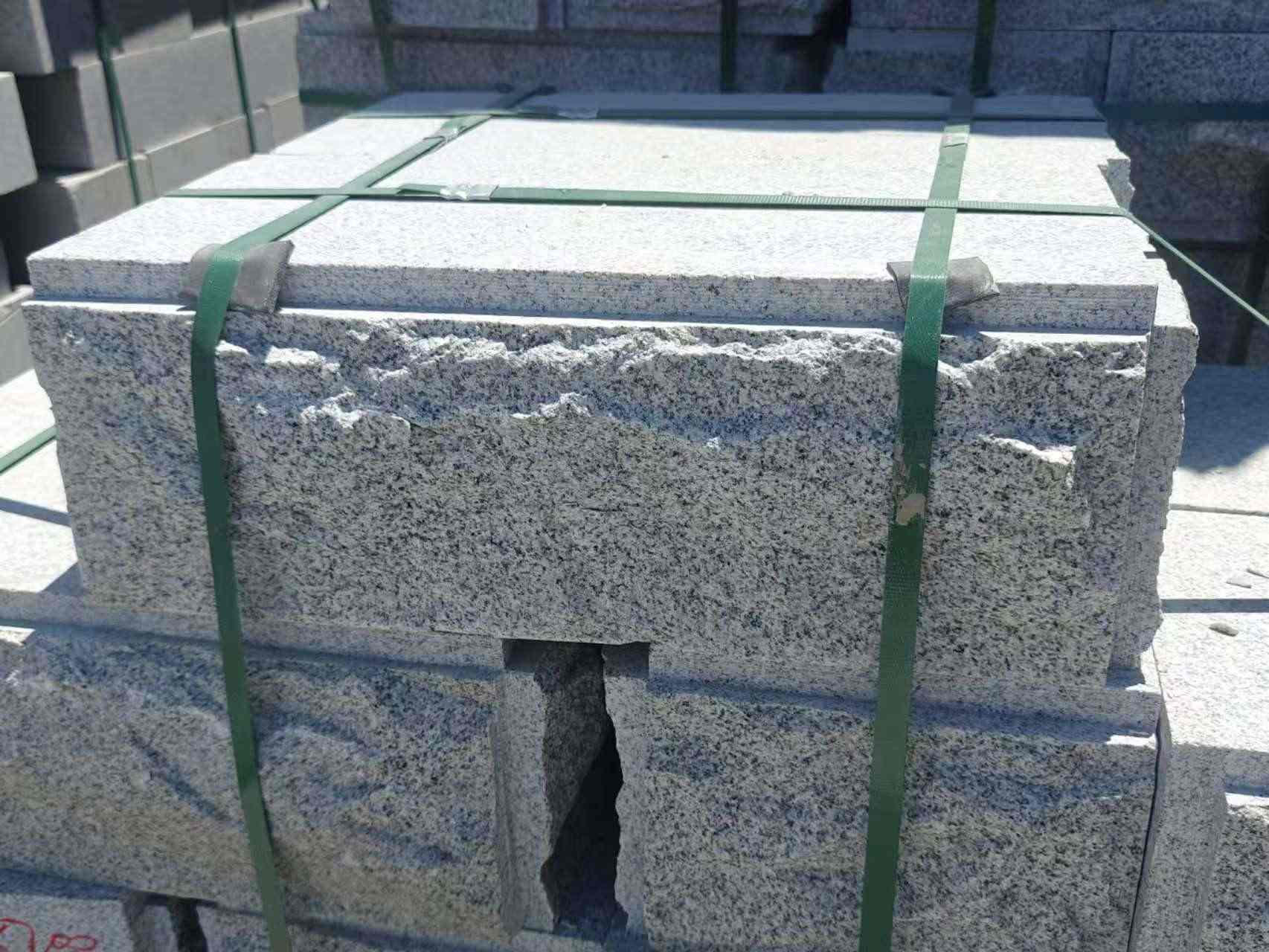 沧州 芝麻白花岗岩自然面成品