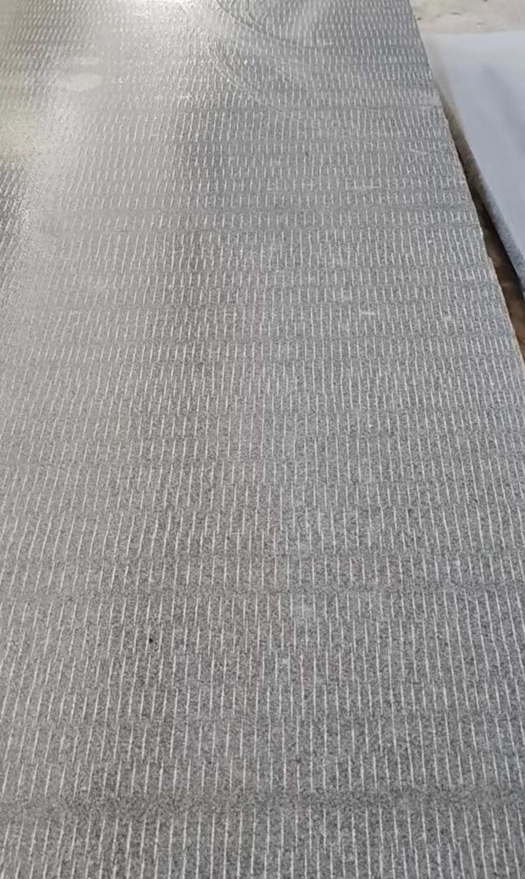 沧州 芝麻灰花岗岩斧剁面，刀斩面