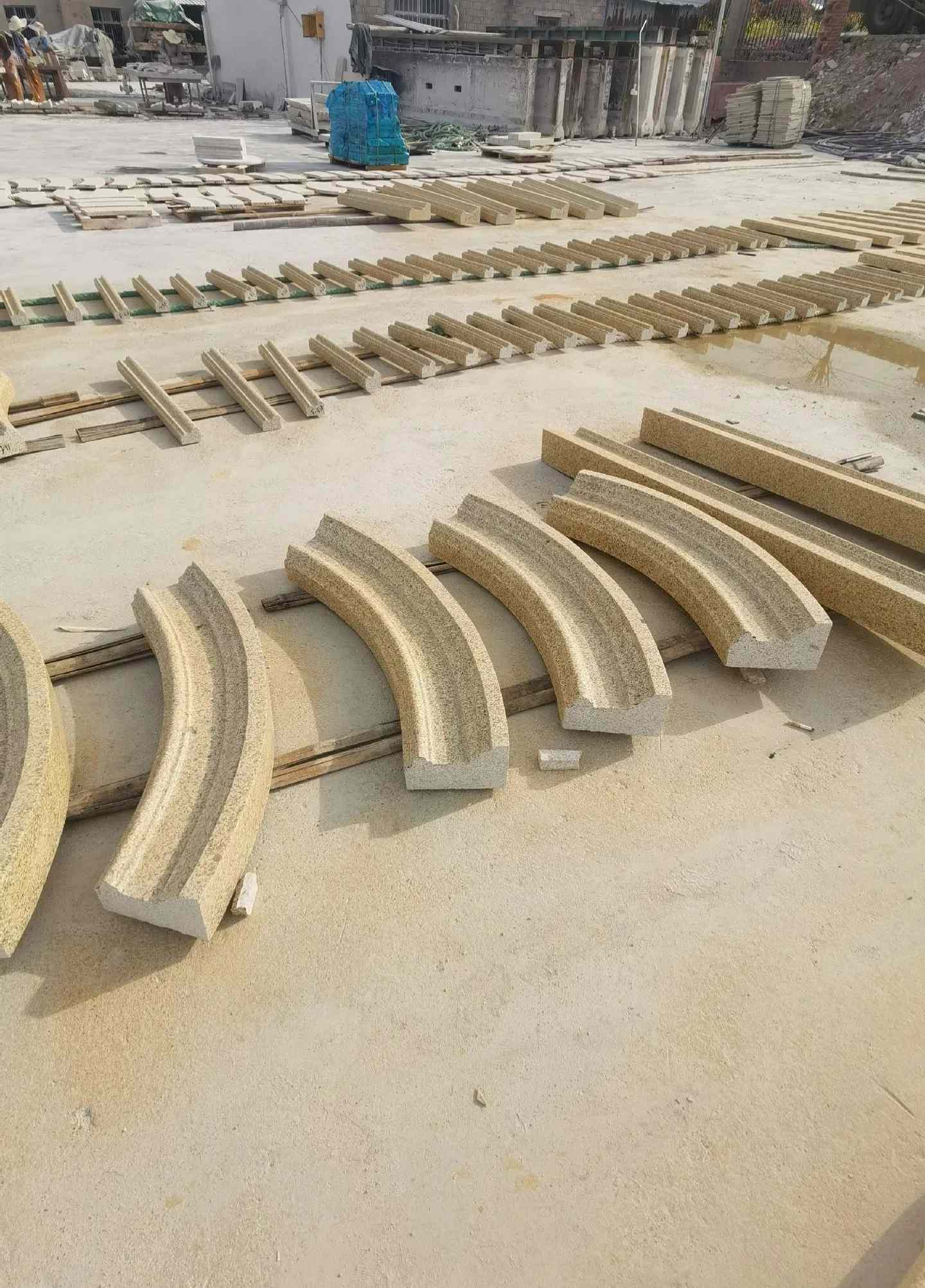 沧州 黄金麻花岗岩别墅线条