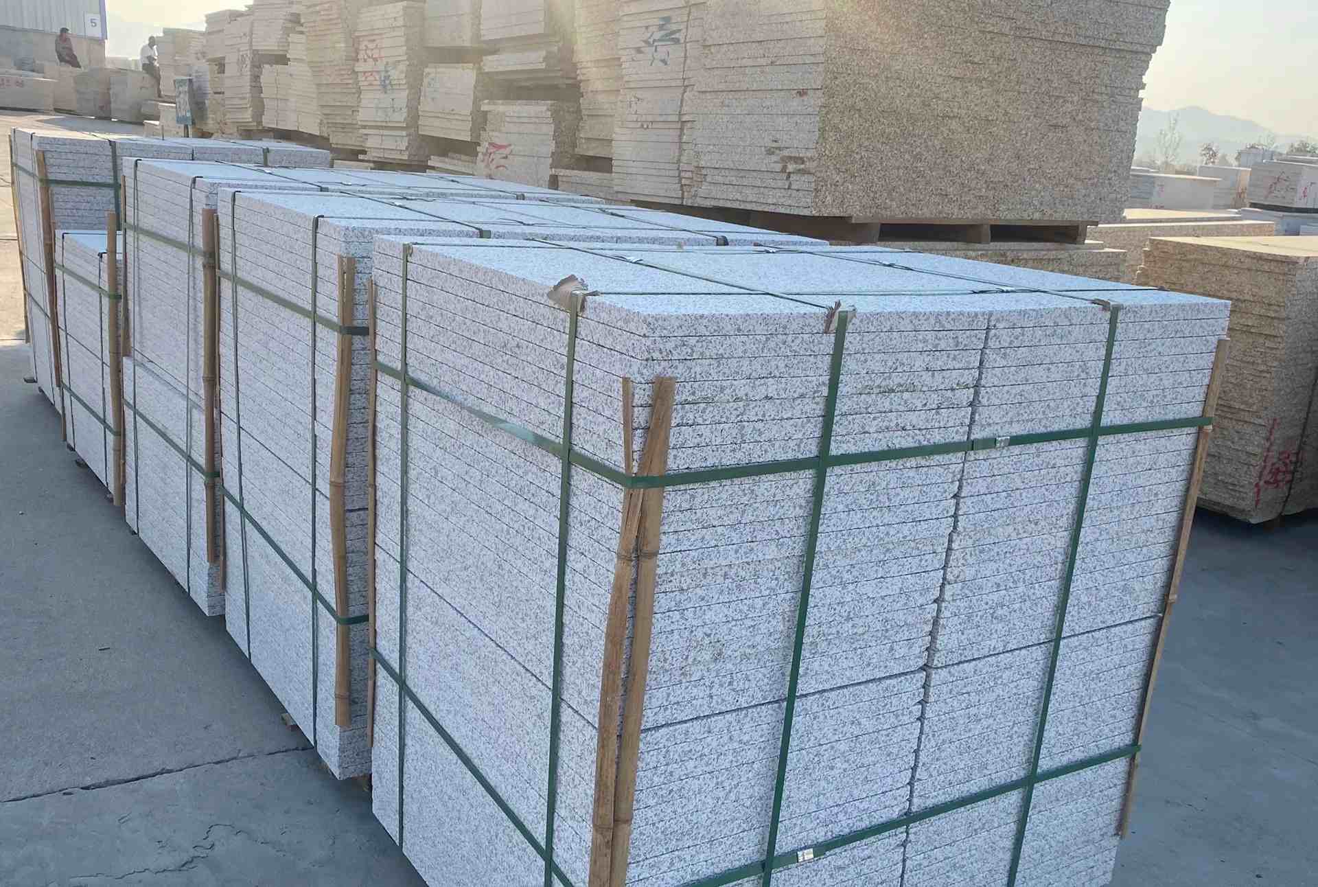 沧州 白麻花岗岩荔枝面地铺石