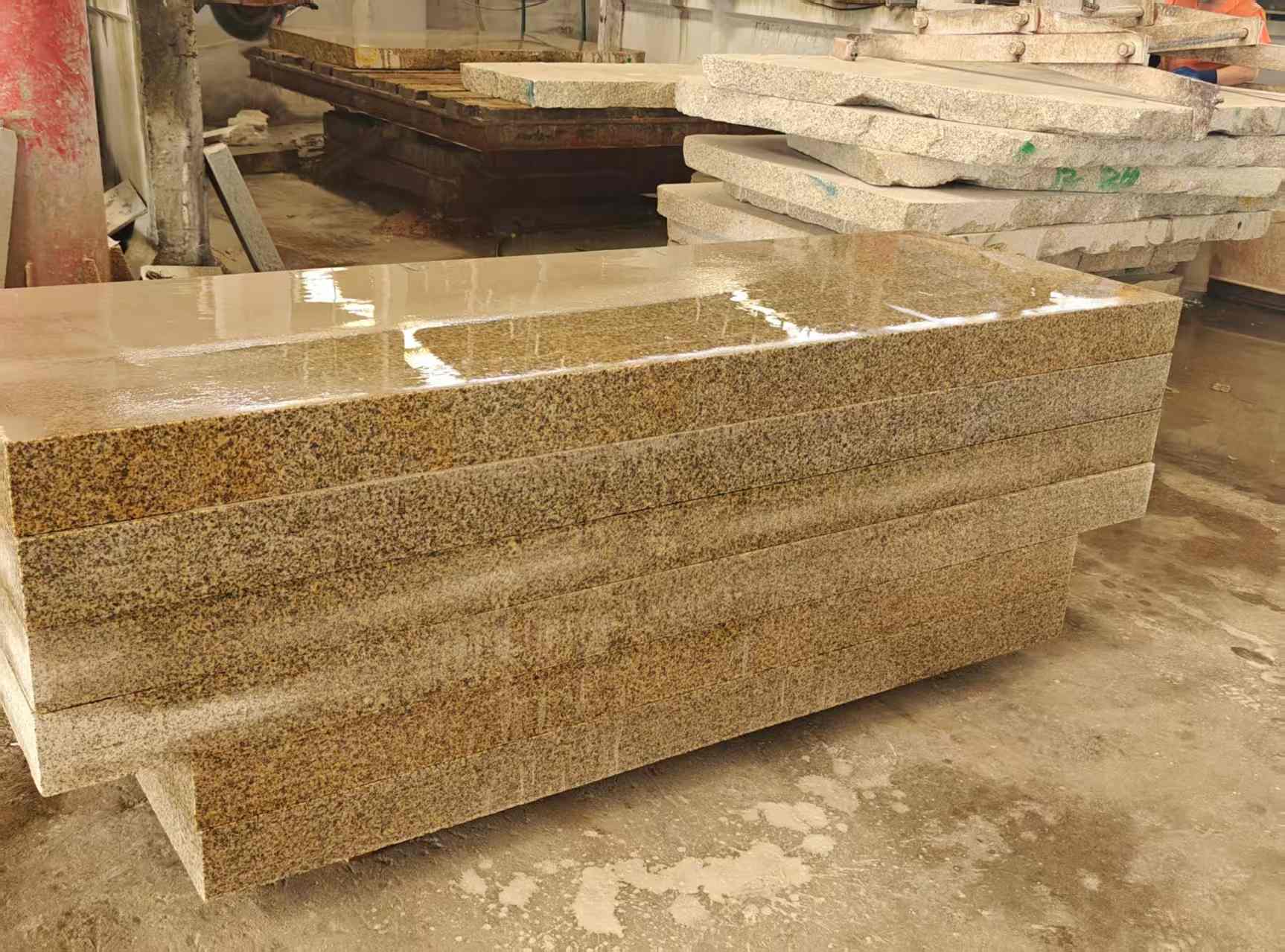 沧州 黄金麻栏杆料半成品加工中