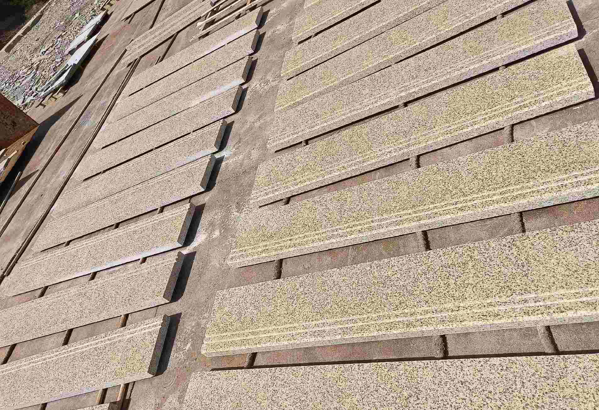 沧州 黄金麻花岗岩光面楼梯踏步