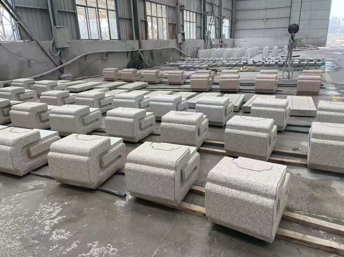 沧州 白麻花岗岩异形加工-石凳，坐凳