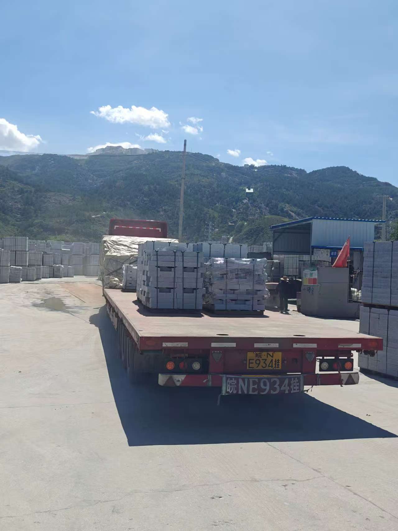 沧州 芝麻白仿形路沿石，直形路沿石